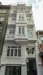 Luce Taksim