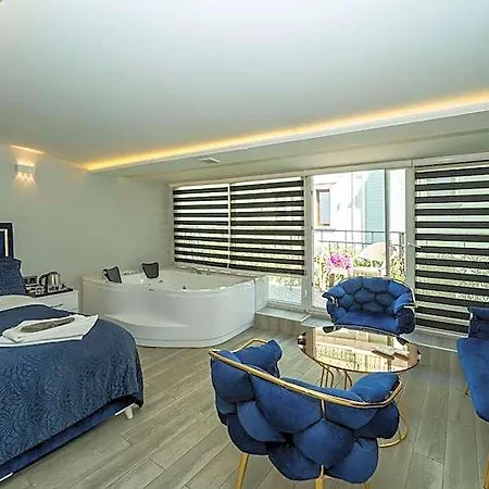 Hotel Luce Taksim 3*